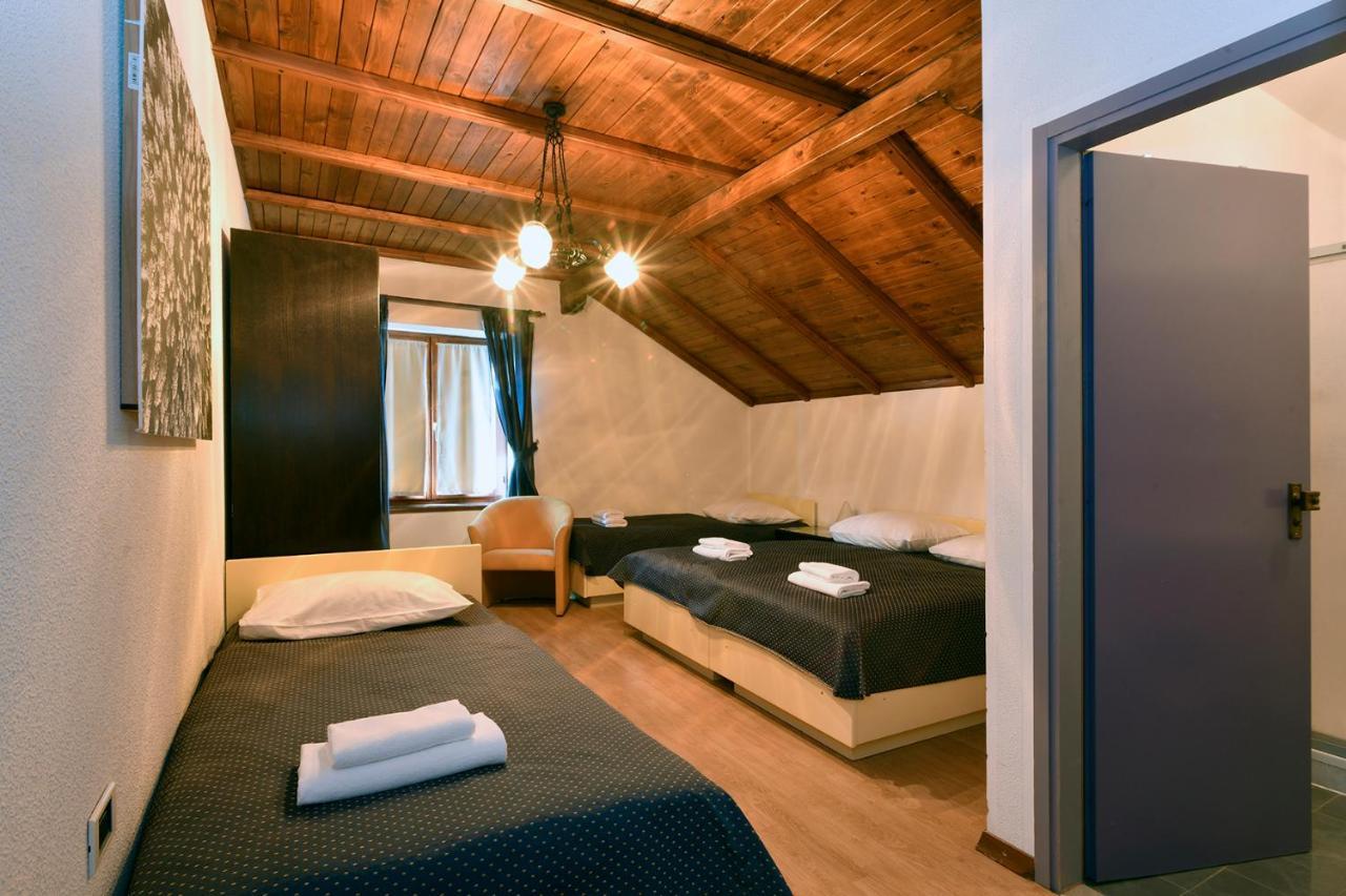 Bed and Breakfast Gostilna Lokve Zewnętrze zdjęcie