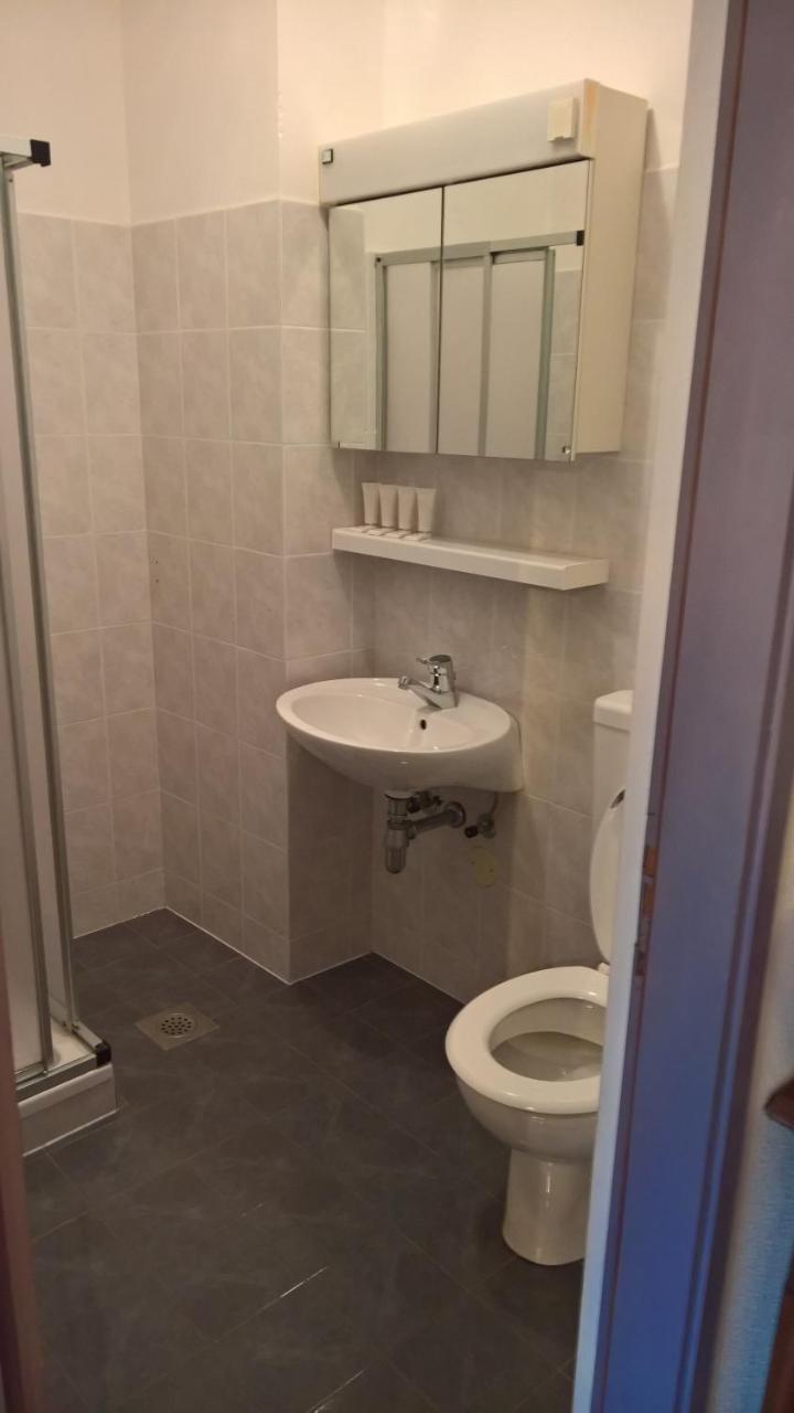 Bed and Breakfast Gostilna Lokve Zewnętrze zdjęcie