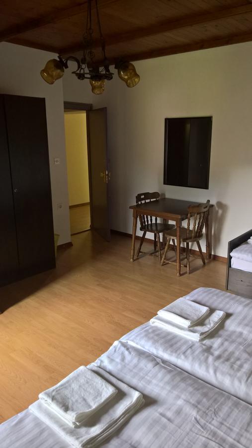 Bed and Breakfast Gostilna Lokve Zewnętrze zdjęcie